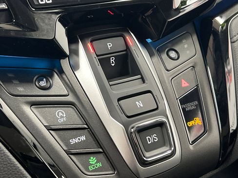 New 2026 Honda Odyssey Touring image 22