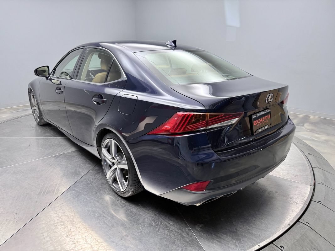 Used 2017 Lexus IS 300 AWD w/ Premium Package image 7
