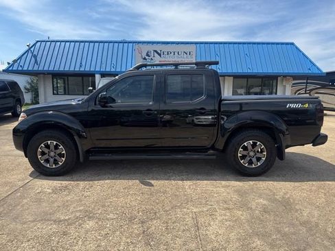 Used 2014 Nissan Frontier PRO-4X w/ Pro-4x Luxury Package AWD/4WD image 8