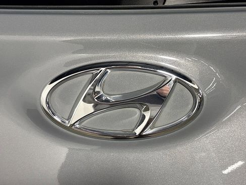 Used 2023 Hyundai Kona Limited image 25