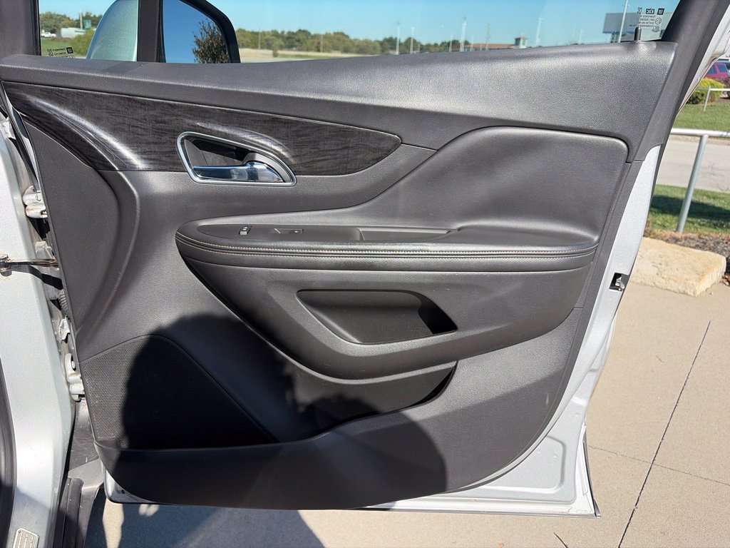 Used 2015 Buick Encore Leather AWD/4WD image 22