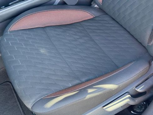 Used 2023 Nissan Kicks SR image 23