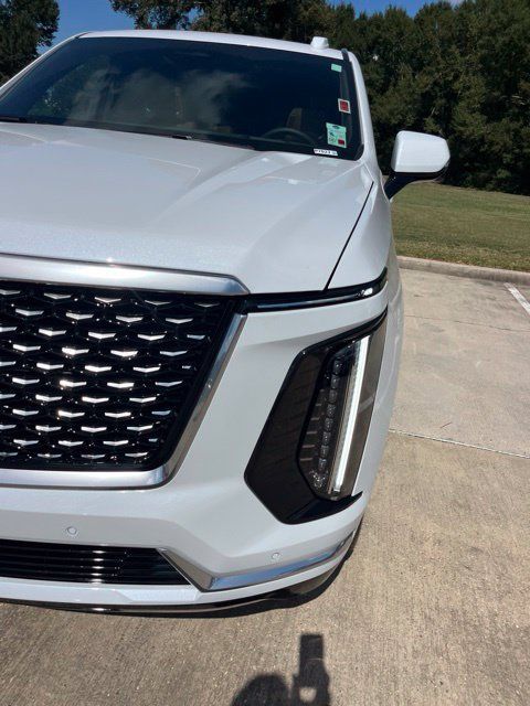 Used 2026 Cadillac Escalade ESV Luxury w/ Touring Package RWD image 13