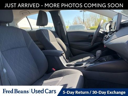 Used 2023 Toyota Corolla LE FWD image 16