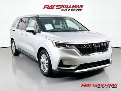 Used 2023 Kia Carnival LX