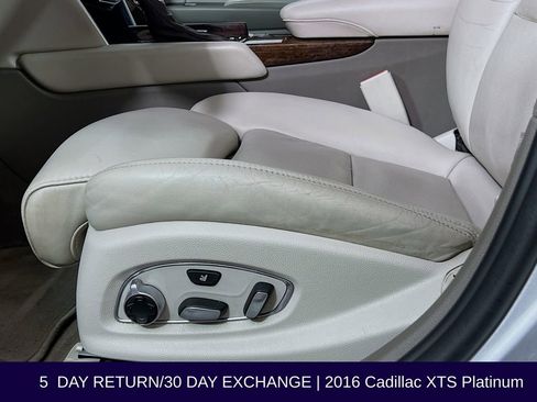 Used 2016 Cadillac XTS Platinum image 25