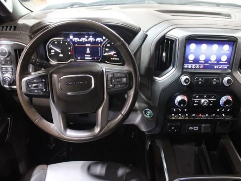 Used 2022 GMC Sierra 1500 Denali w/ Driver Alert Package II AWD/4WD image 32