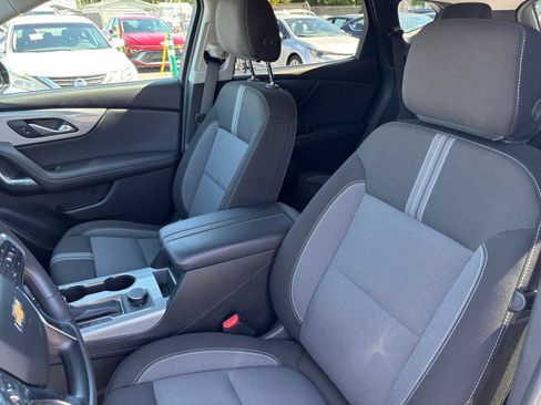 Used 2025 Chevrolet Blazer LT FWD image 33