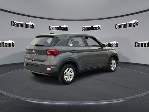 New 2026 Hyundai Venue SE image 7