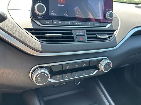 Certified 2025 Nissan Altima 2.5 S FWD image 37