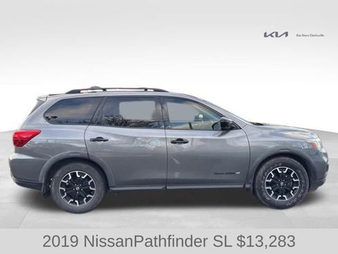 Used 2019 Nissan Pathfinder SL image 6