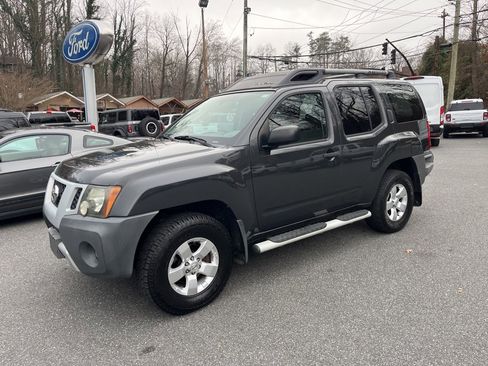 Used 2010 Nissan Xterra S image 7