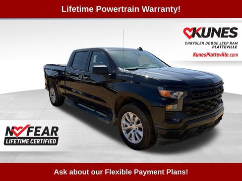 Used 2022 Chevrolet Silverado 1500 Custom AWD/4WD image 1