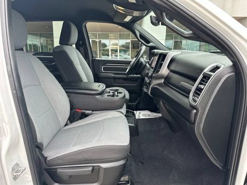 Certified 2024 RAM 2500 Big Horn AWD/4WD image 43