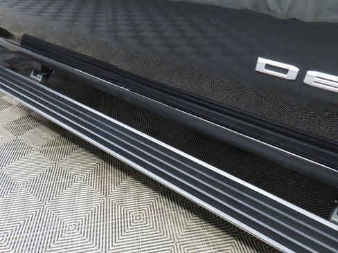 Used 2021 GMC Sierra 2500 Denali w/ Denali Black Diamond Edition image 59