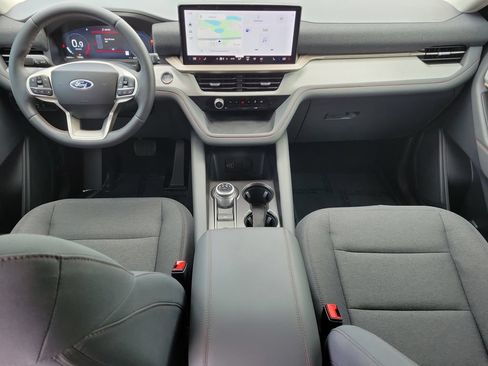 Used 2026 Ford Explorer Active RWD image 8