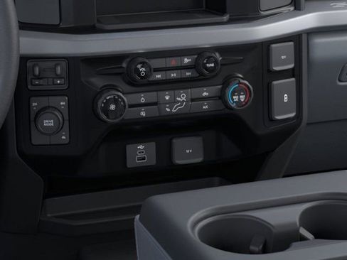 New 2026 Ford F450 4x4 Crew Cab Super Duty image 15