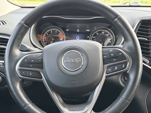 Used 2021 Jeep Cherokee Limited AWD/4WD image 14