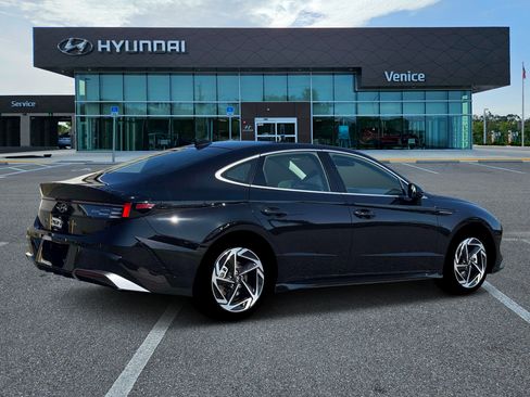 New 2026 Hyundai Sonata SEL FWD image 8