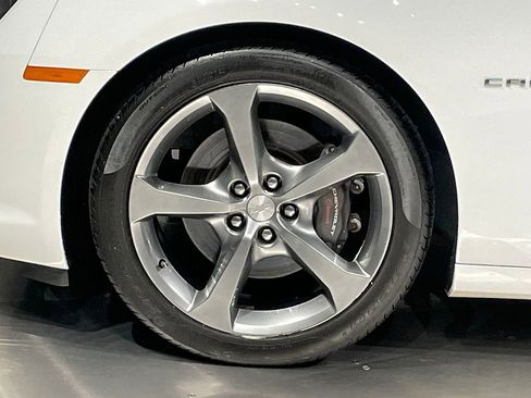 Used 2014 Chevrolet Camaro SS w/ RS Package image 11