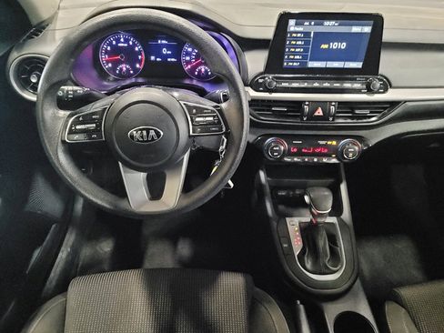 Used 2019 Kia Forte LXS FWD image 22