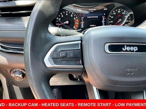 Used 2024 Jeep Compass Latitude w/ Sun and Sound Group AWD/4WD image 11