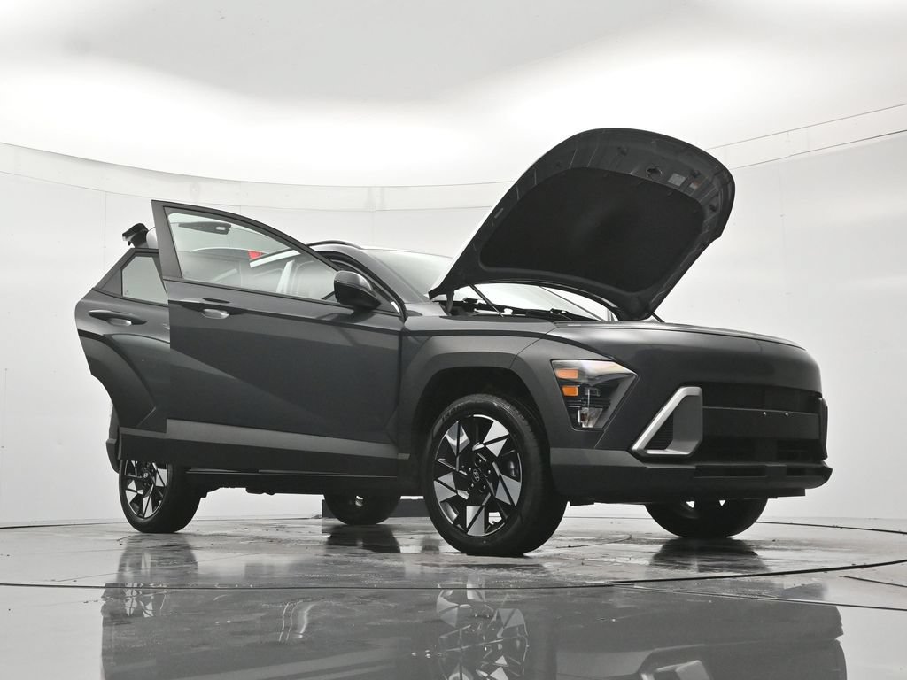 Used 2024 Hyundai Kona SEL AWD/4WD image 49