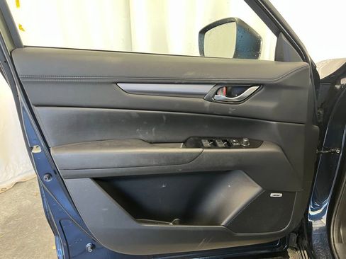 Used 2018 MAZDA CX-5 Touring w/ Preferred Equipment Package image 9