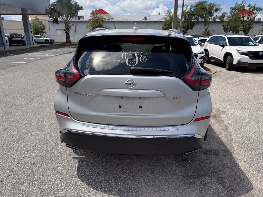 Used 2020 Nissan Murano SV FWD image 6