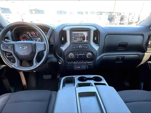 Used 2024 Chevrolet Silverado 1500 Custom Trail Boss image 15