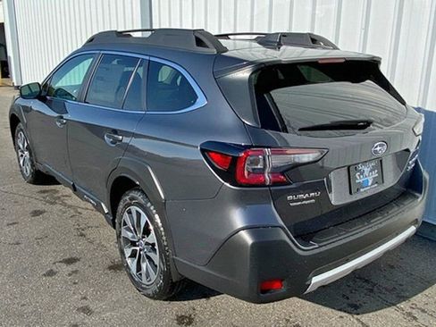 New 2025 Subaru Outback Limited image 6