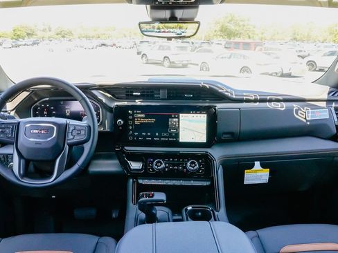 New 2026 GMC Sierra 1500 AT4 w/ AT4 Premium Package AWD/4WD image 13