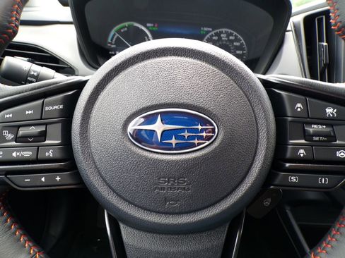 New 2026 Subaru Crosstrek 2.5i Limited w/ Crosstrek Mirror Package AWD/4WD image 28
