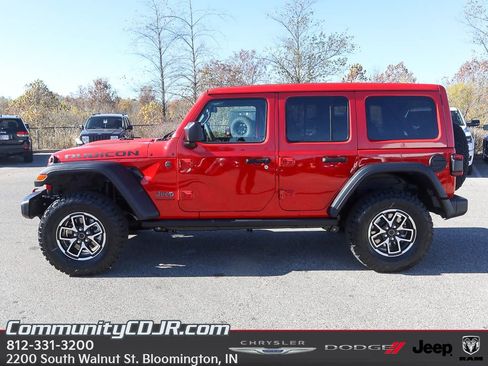 New 2026 Jeep Wrangler Unlimited Rubicon w/ Technology Group image 3