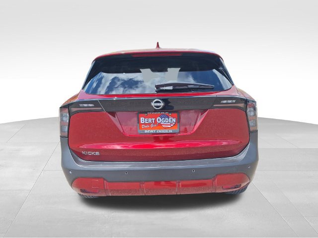 Certified 2025 Nissan Kicks SV FWD image 7