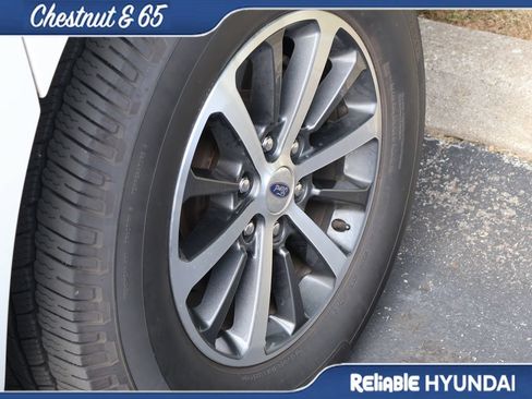 Used 2020 Ford Expedition Max XLT w/ Equipment Group 202A AWD/4WD image 24