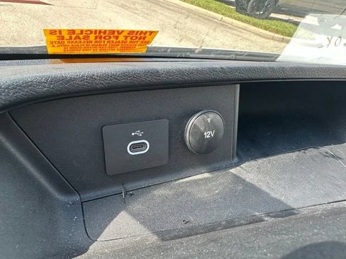 Used 2025 Ford Transit 250 Low Roof w/ Exterior Upgrade Package RWD image 21