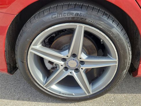 Used 2017 Mercedes-Benz C 300 4MATIC Sedan image 5