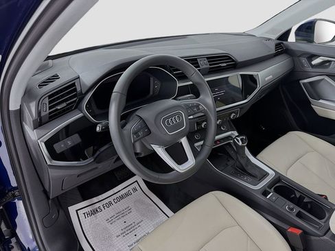Certified 2025 Audi Q3 2.0T Premium Plus w/ Premium Plus Package image 9