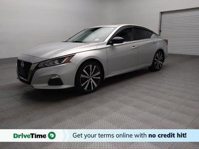 Used 2020 Nissan Altima 2.5 SR w/ Premium Package