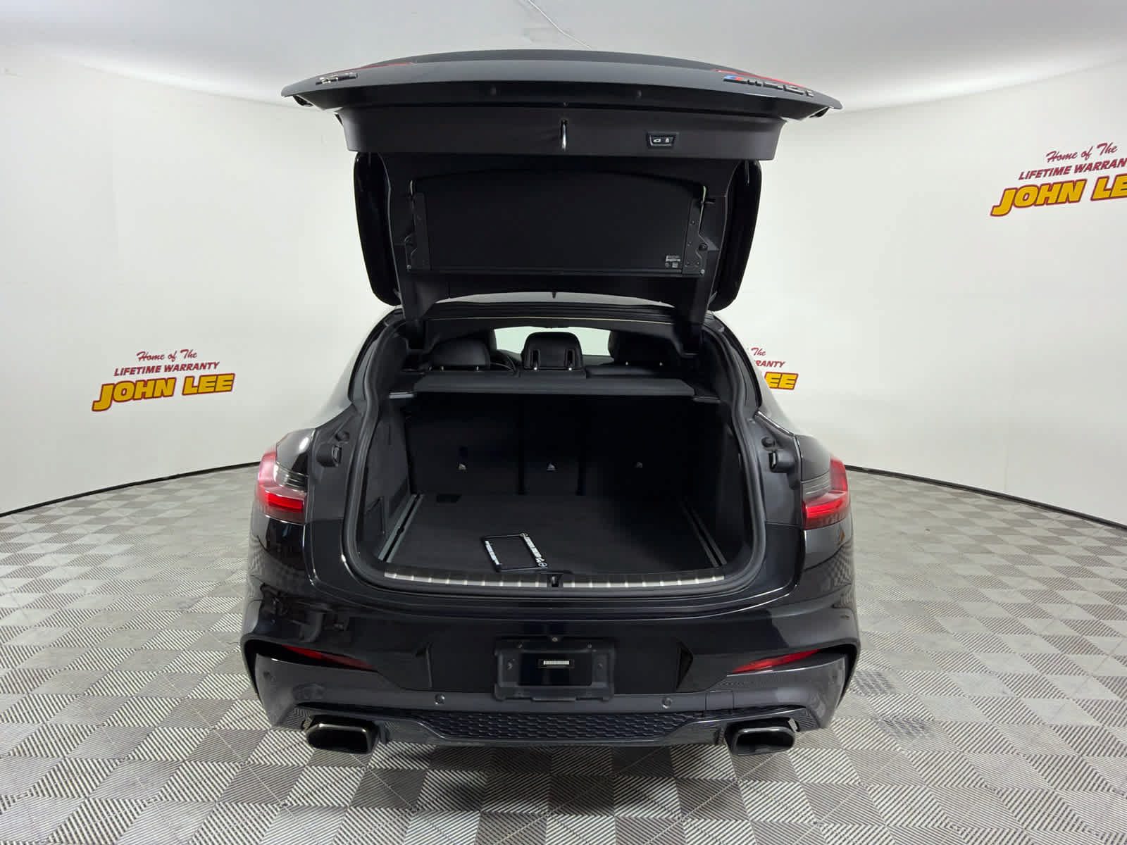 Used 2020 BMW X4 M40i w/ Executive Package AWD/4WD image 5