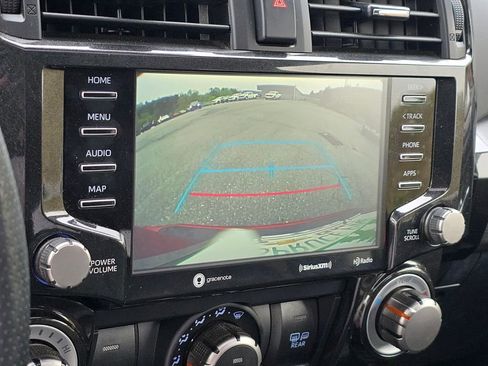 Used 2021 Toyota 4Runner Venture w/ Moonroof Package AWD/4WD image 8