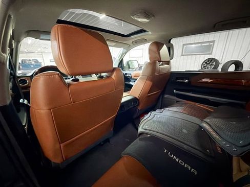 Used 2018 Toyota Tundra Platinum image 9