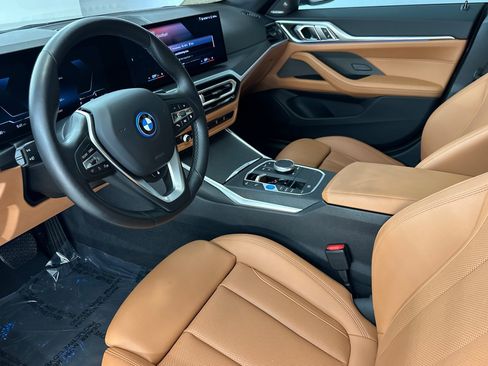 Used 2023 BMW i4 eDrive35 w/ Premium Package RWD image 4