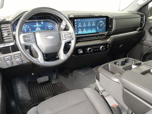Certified 2023 Chevrolet Silverado 1500 LT AWD/4WD image 9
