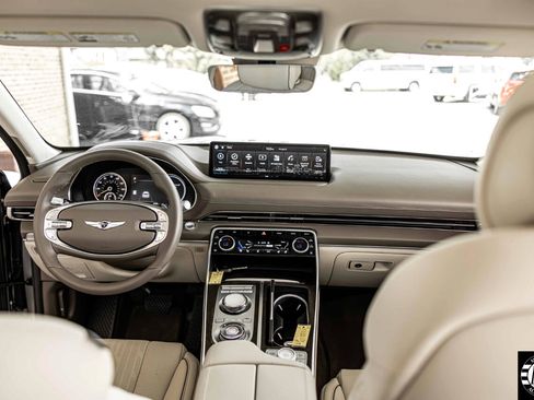 Used 2024 Genesis GV80 2.5T w/ Advanced Package image 38