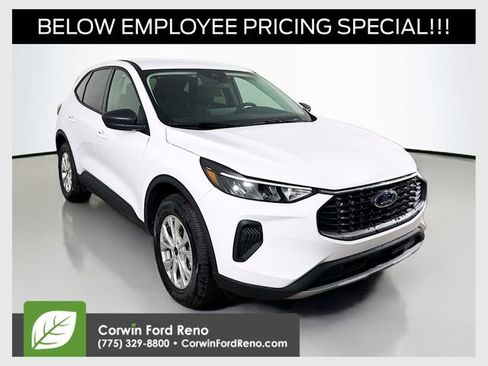 New 2026 Ford Escape Active w/ Tech Pack #1 AWD/4WD image 1