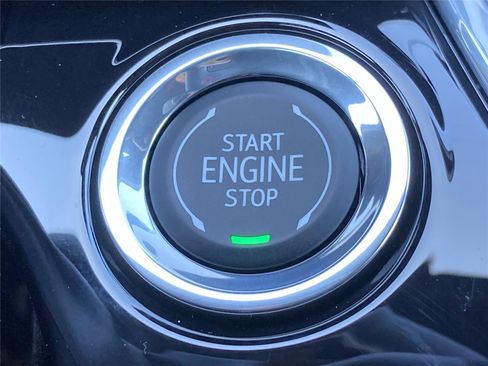 New 2026 Chevrolet Trax RS w/ Driver Confidence Package image 20