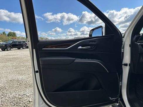 Used 2024 Cadillac Escalade Premium Luxury w/ Touring Package AWD/4WD image 27