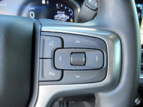 Certified 2023 Chevrolet Silverado 1500 LT image 17